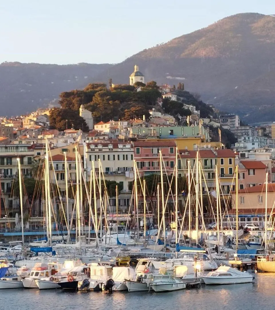 Casa Timaloki - Sanremo Centro Apartment